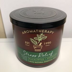 Bath and Body Works Stress Relief Candle